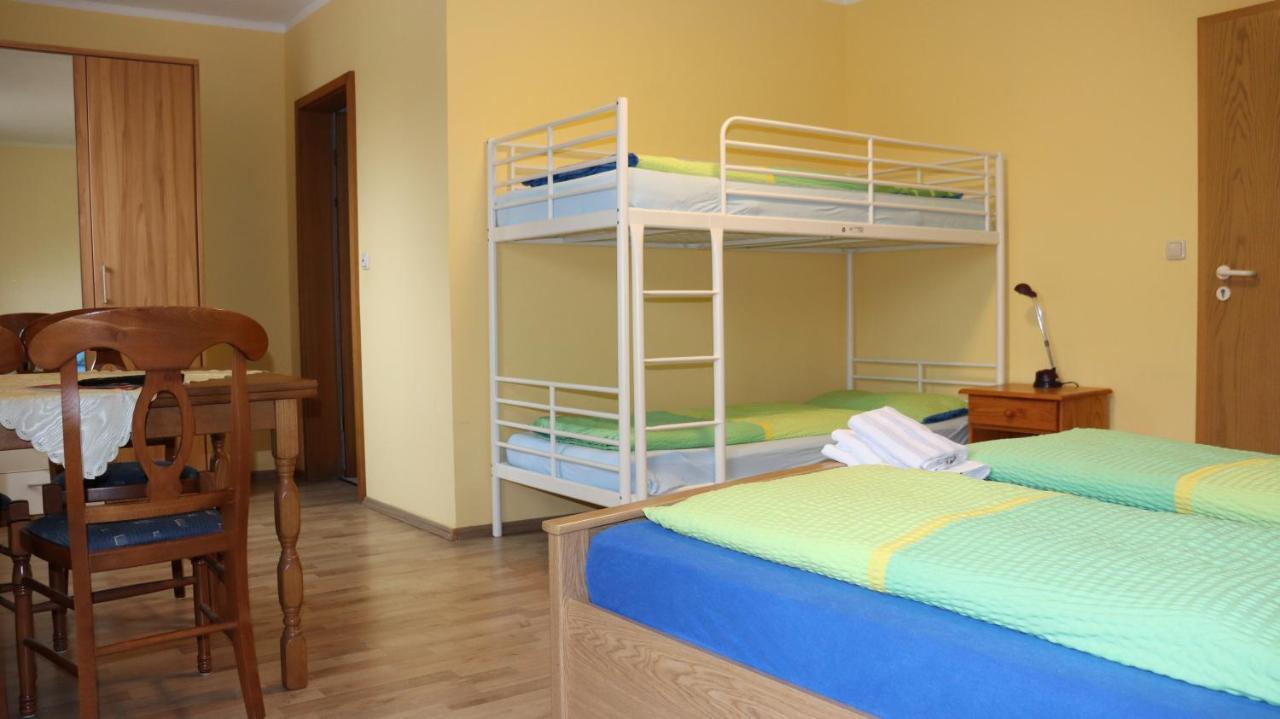 Logia Hotel Garni 뉴할링거지어 외부 사진